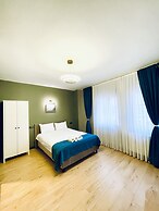 Puffin Suites & Rooms