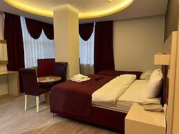 Grand Ezel Hotel