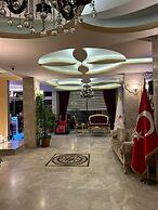 Grand Ezel Hotel