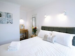 Austen's Luxury Apartments