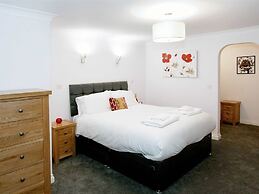 Austen's Luxury Apartments