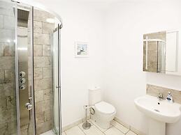 Austen's Luxury Apartments