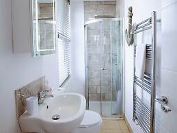 Austen's Luxury Apartments