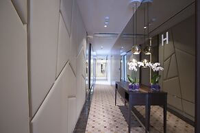 Hotel Riva by Aycon