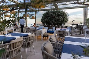Hotel Riva by Aycon