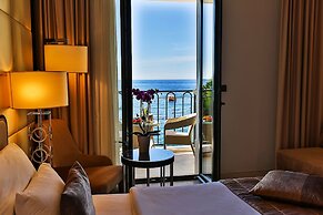 Hotel Riva by Aycon