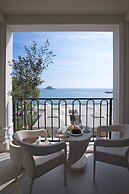 Hotel Riva by Aycon