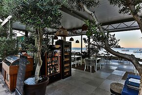Hotel Riva by Aycon