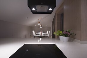 Hotel Riva by Aycon
