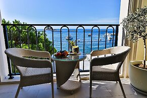 Hotel Riva by Aycon