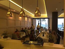 Hotel Riva by Aycon