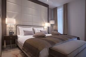 Hotel Riva by Aycon