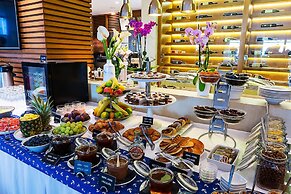 Hotel Riva by Aycon