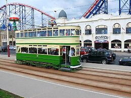 Cleveland Court Apartments