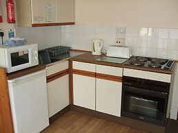 Cleveland Court Apartments