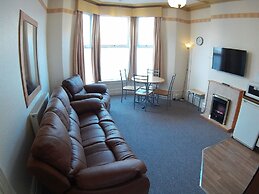 Cleveland Court Apartments