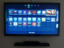 Cleveland Court Apartments