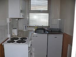 Cleveland Court Apartments