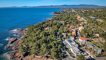 SOWELL Family Riviera