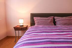 Great Apartment near Town Hall