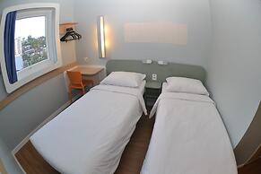 ibis budget Blumenau