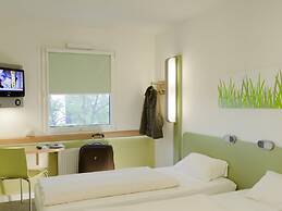 Ibis Budget Orléans Sud Co’met