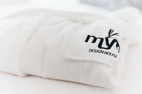 Myo Design House
