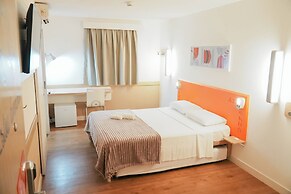 HUS HOTEL MARINGA
