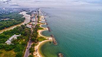 Holiday Inn & Suites Rayong City Centre by IHG