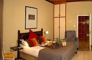 Out of Africa Town Lodge