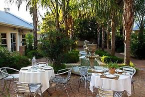 Out of Africa Town Lodge