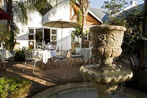 Out of Africa Town Lodge