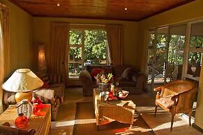 Out of Africa Town Lodge