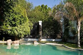 Out of Africa Town Lodge