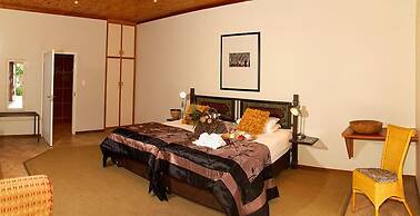 Out of Africa Town Lodge