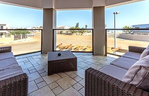 Driftwood Guesthouse