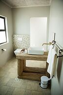 Driftwood Guesthouse