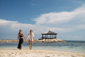 Jewel Grande Montego Bay Resort & Spa – All Inclusive