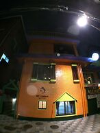 Mr.Comma Guesthouse - Hostel