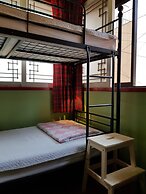 Mr.Comma Guesthouse - Hostel