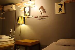 Mr.Comma Guesthouse - Hostel