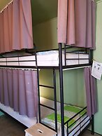 Mr.Comma Guesthouse - Hostel