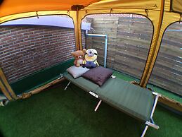 Mr.Comma Guesthouse - Hostel