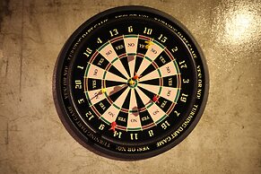 Mr.Comma Guesthouse - Hostel