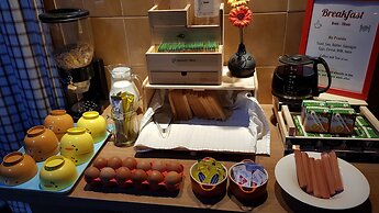 Mr.Comma Guesthouse - Hostel