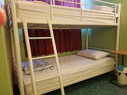 Mr.Comma Guesthouse - Hostel