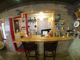 Mr.Comma Guesthouse - Hostel