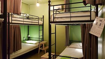 Mr.Comma Guesthouse - Hostel