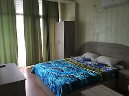Royal Hotel
