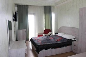 Royal Hotel